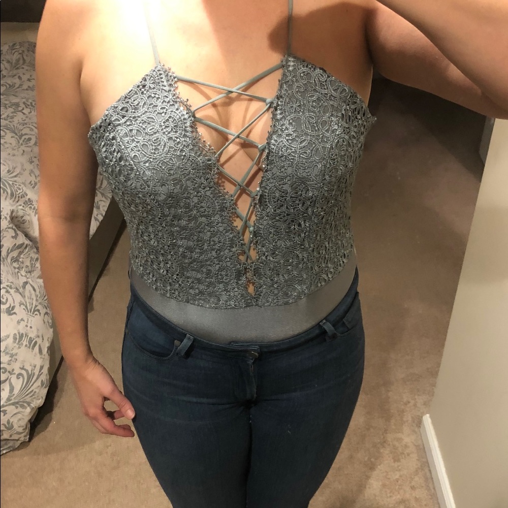 NWOT Luxxel lace bodysuit top L